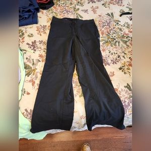 3 pairs of scrub bottoms